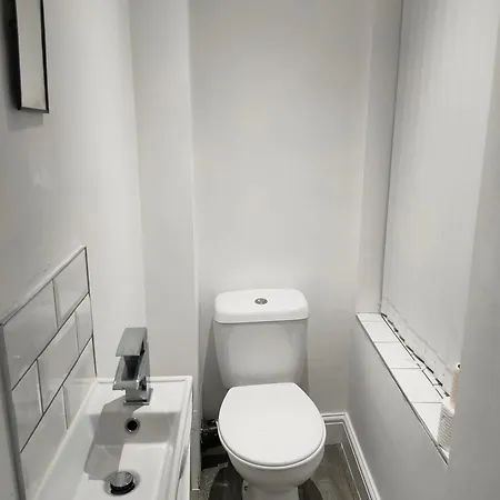 Lovely Double Bedroom Liverpool Exterior photo