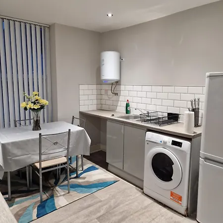 Lovely Double Bedroom Liverpool Exterior photo