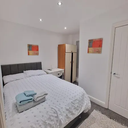 Lovely Double Bedroom Liverpool Exterior photo