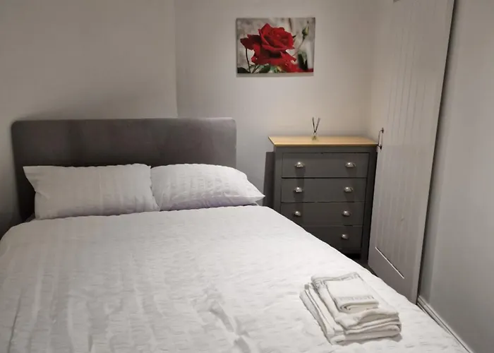 Lovely Double Bedroom