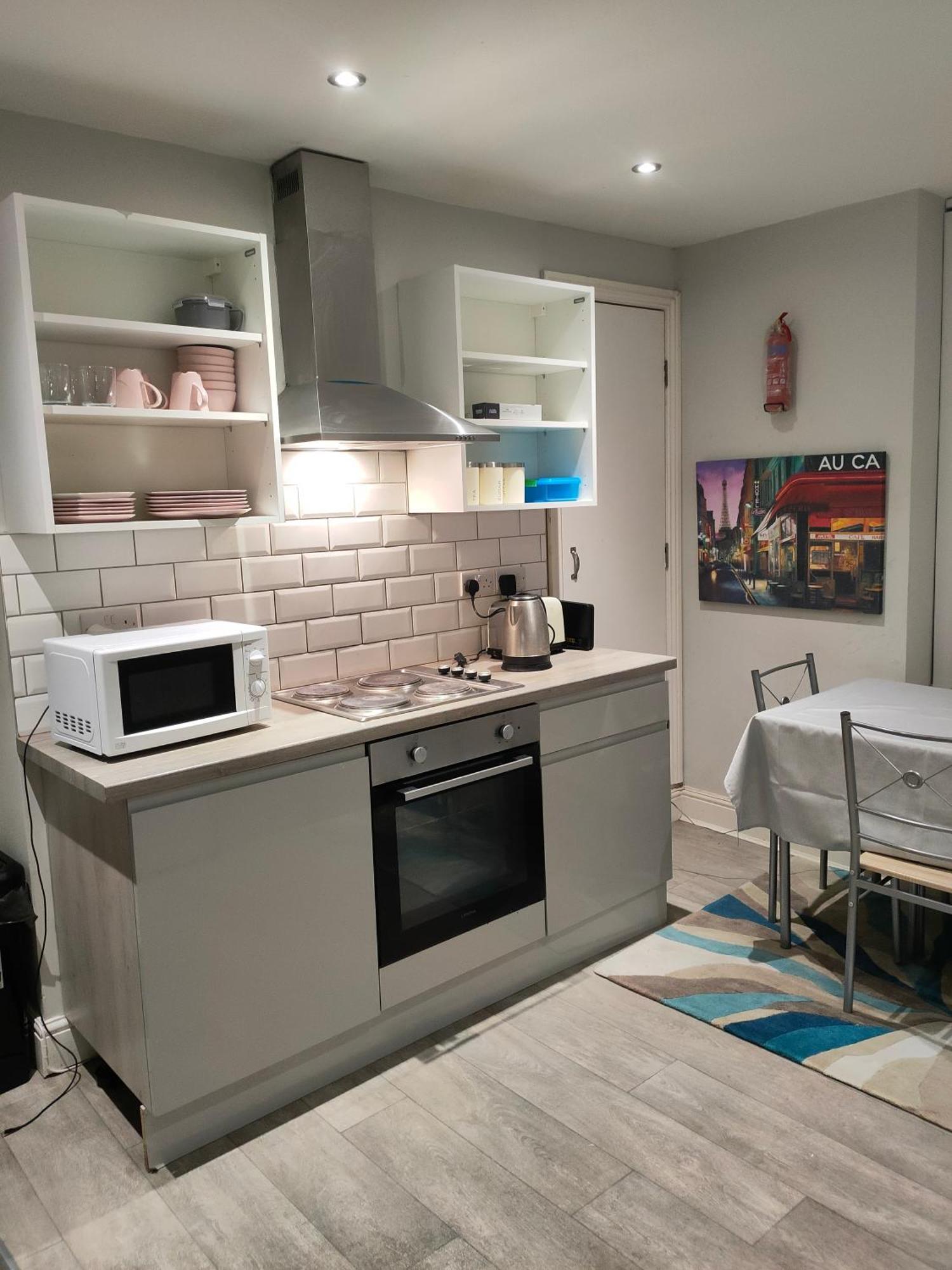 Lovely Double Bedroom Apartment