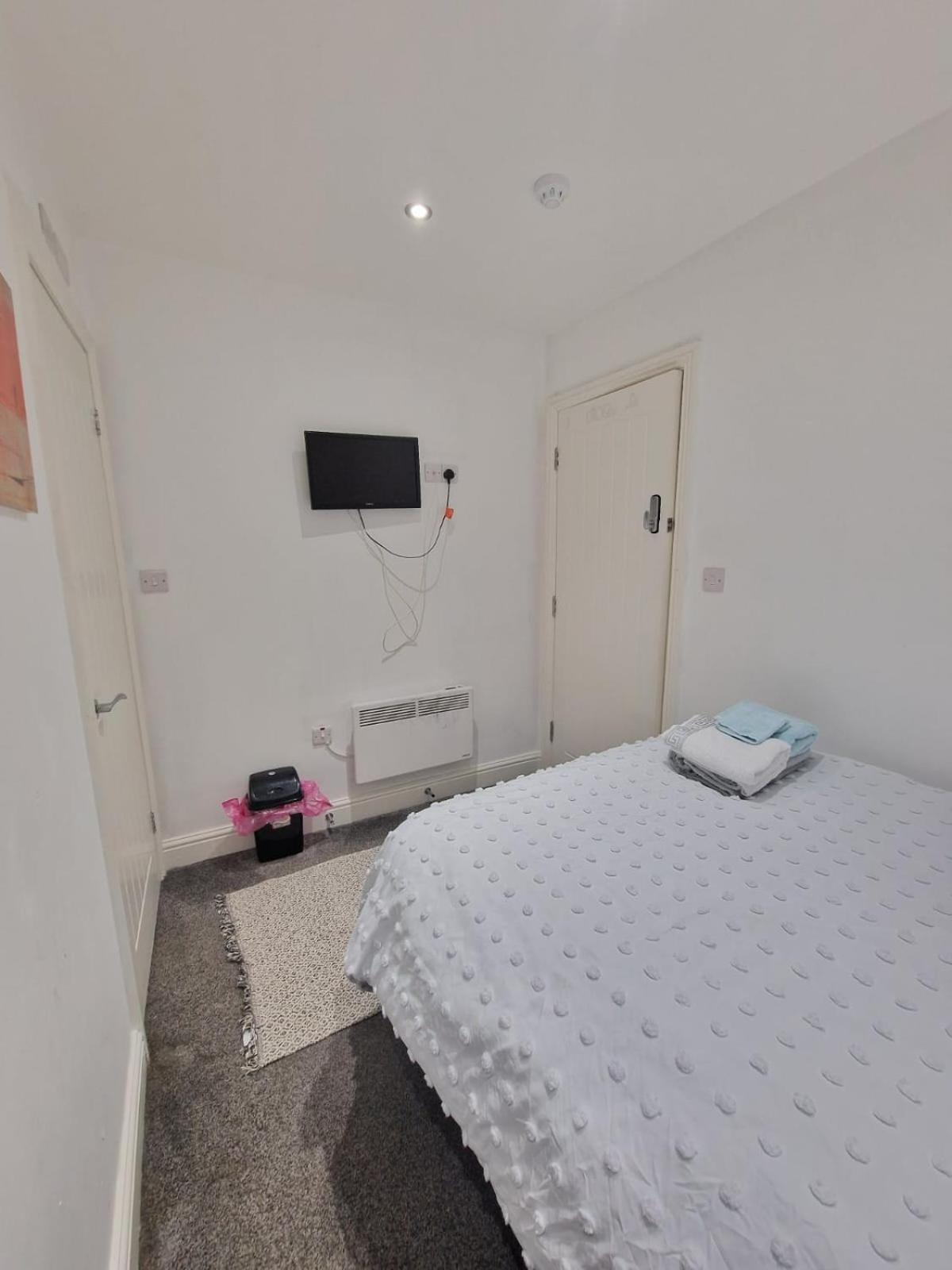 Lovely Double Bedroom *